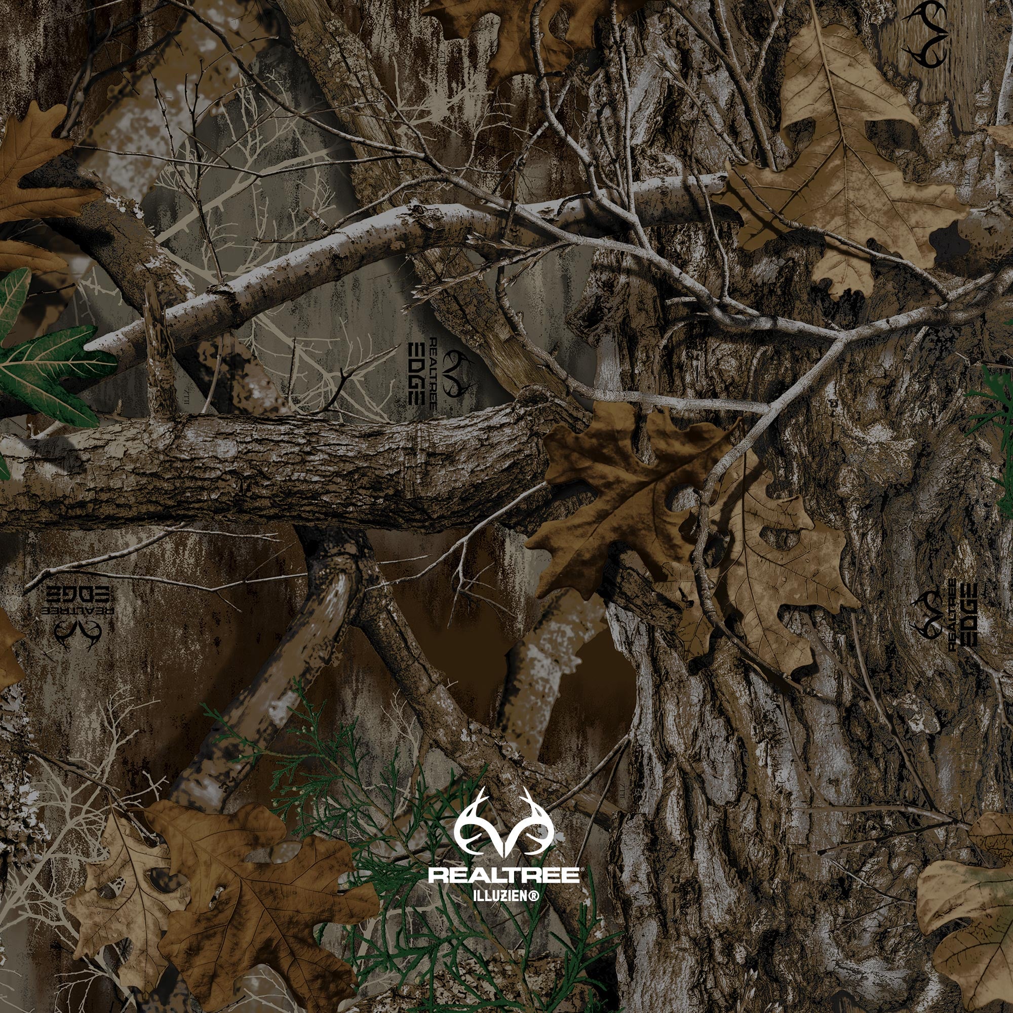 Illuzien x Realtree: Elevating Barbering Apparel with Iconic Camouflage