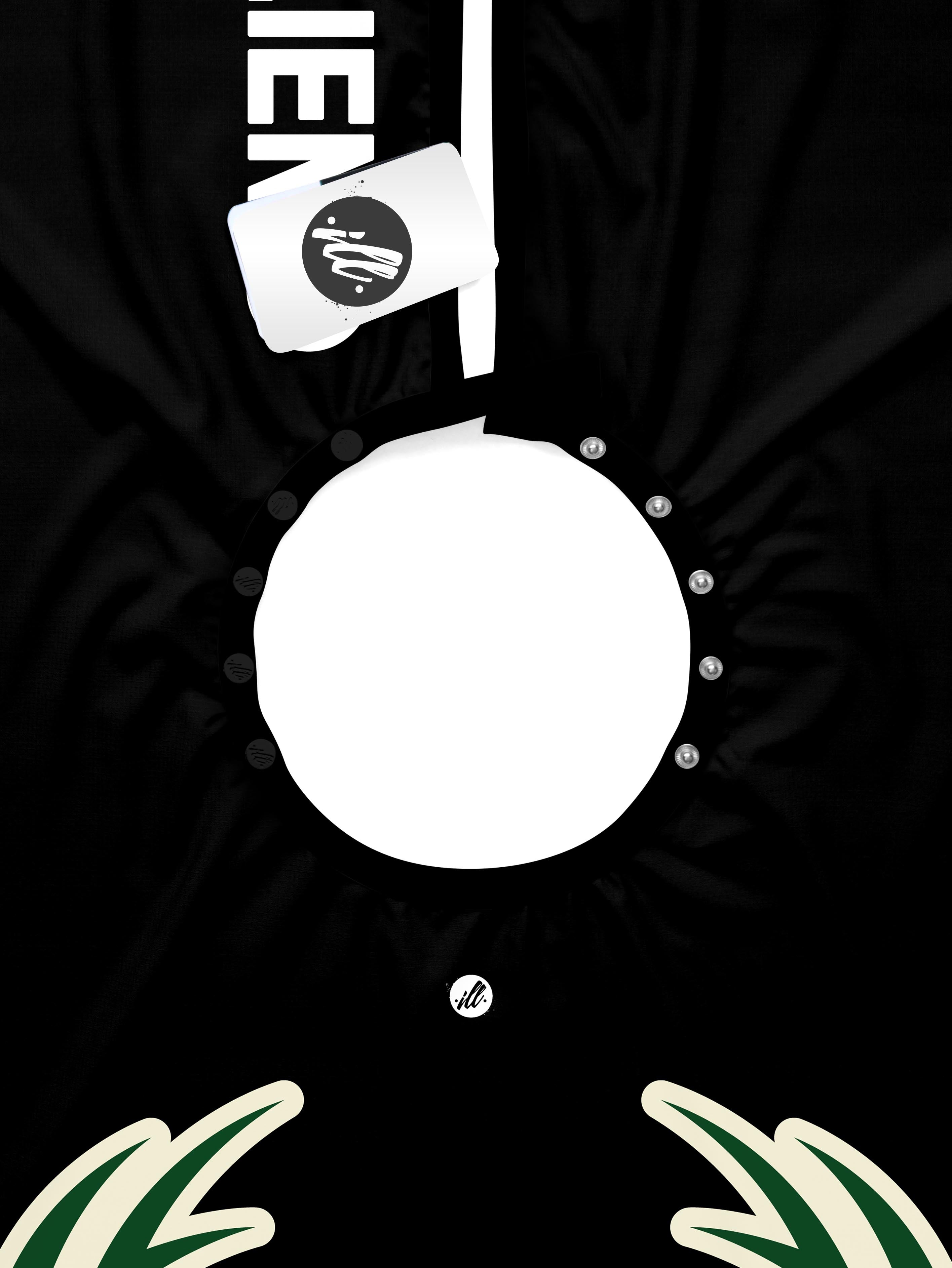 Milwaukee Bucks "Big Logo" PRO Cape-thumbmail-5