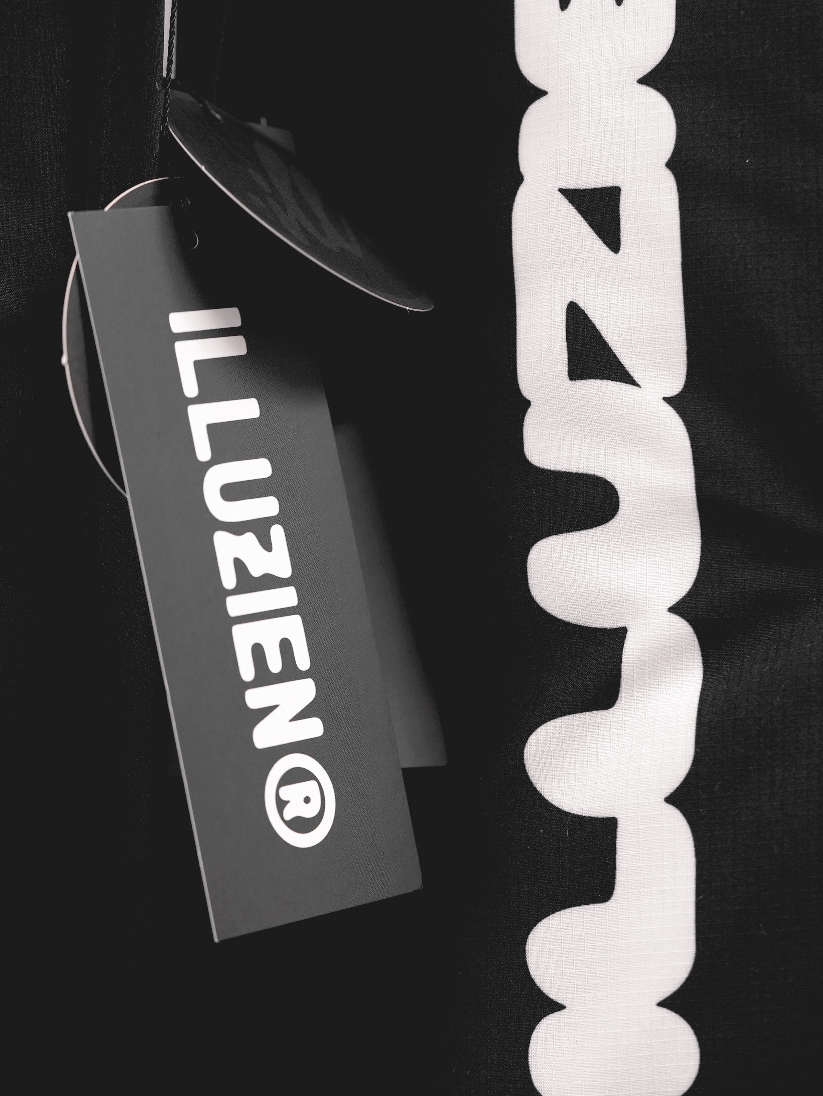 LIMITED Puffer Cape-thumbmail-5