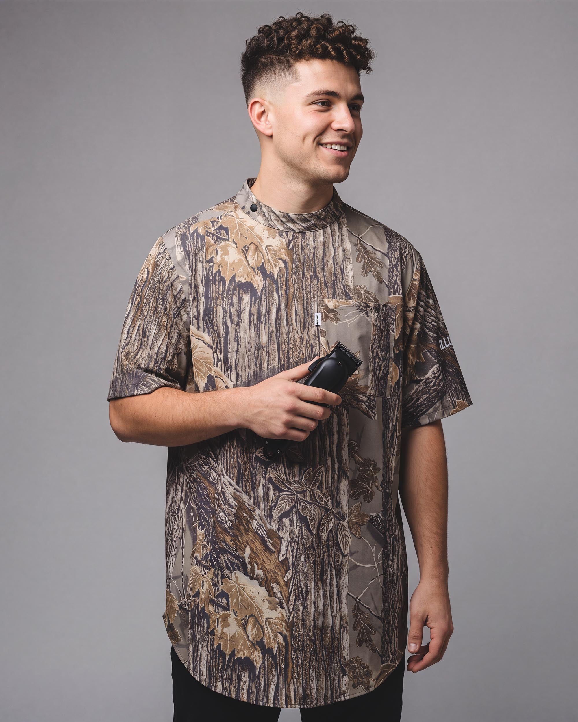Realtree Xtra Grey Camo Scoop Bottom Barber Smock - front