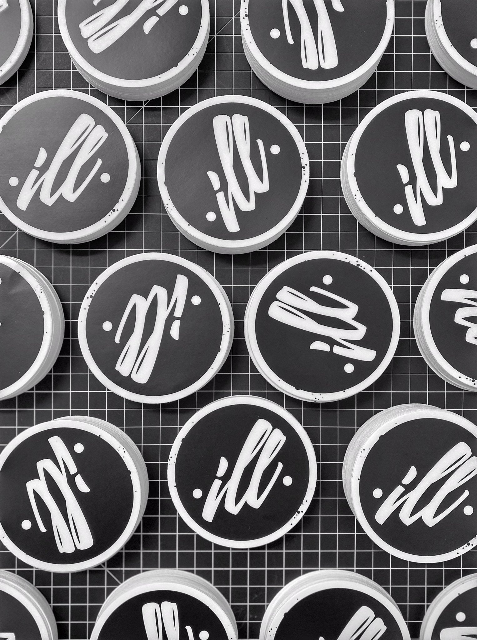 4" •ill• Sticker - Illuzien